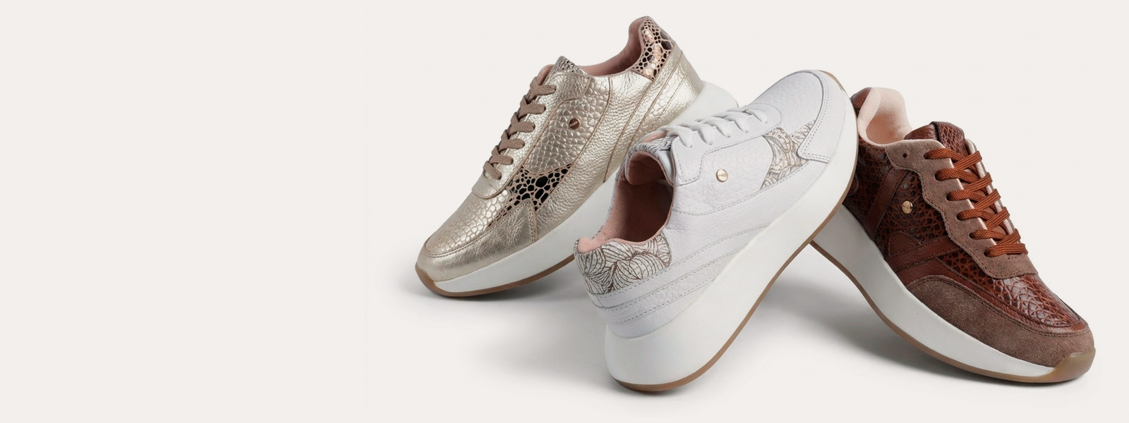DAMA CUERO